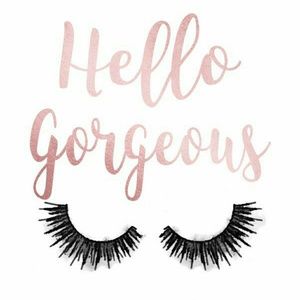 Meet your Posher, Teayona